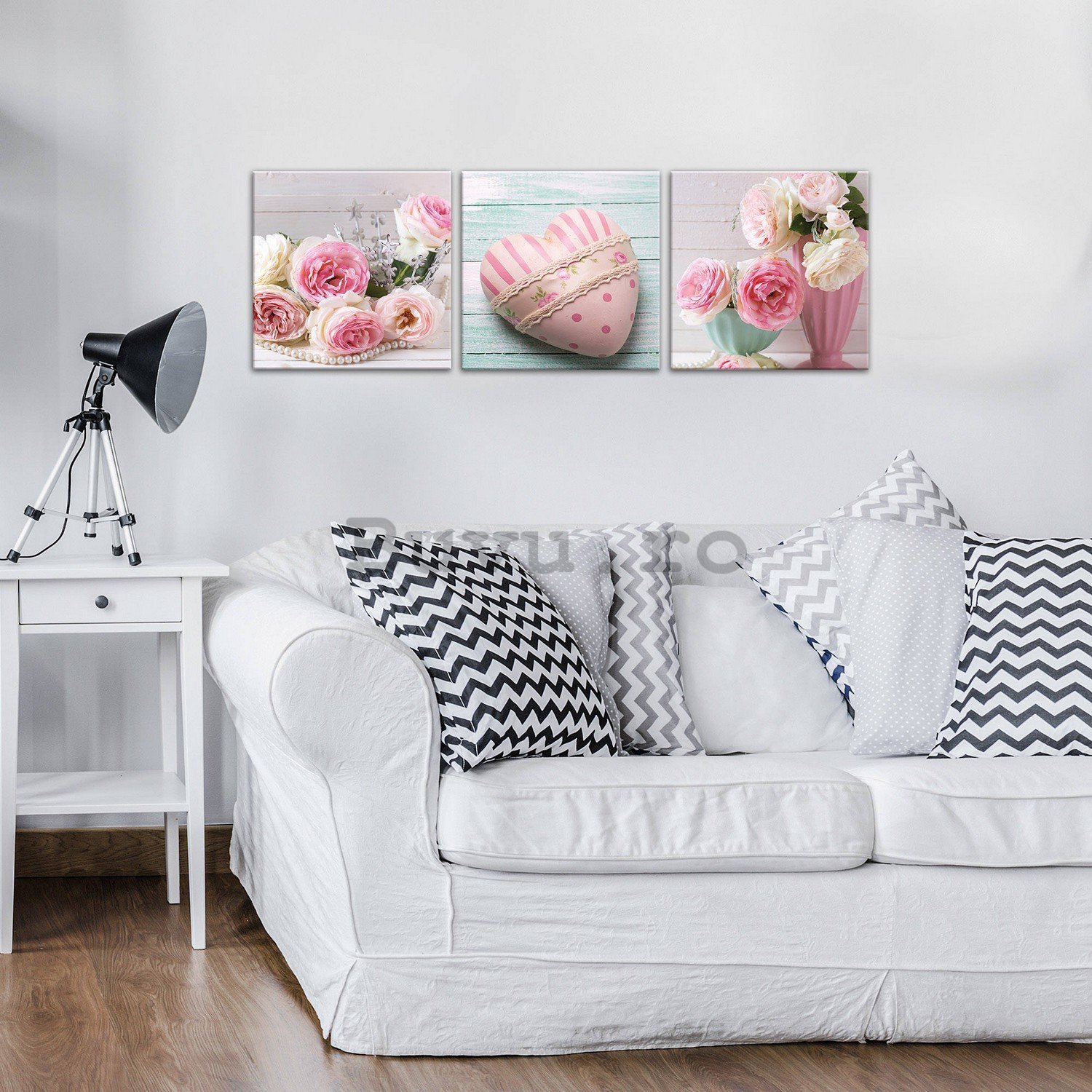 Tablou canvas: Trandafiri și inimi - set 3 buc 25x25cm