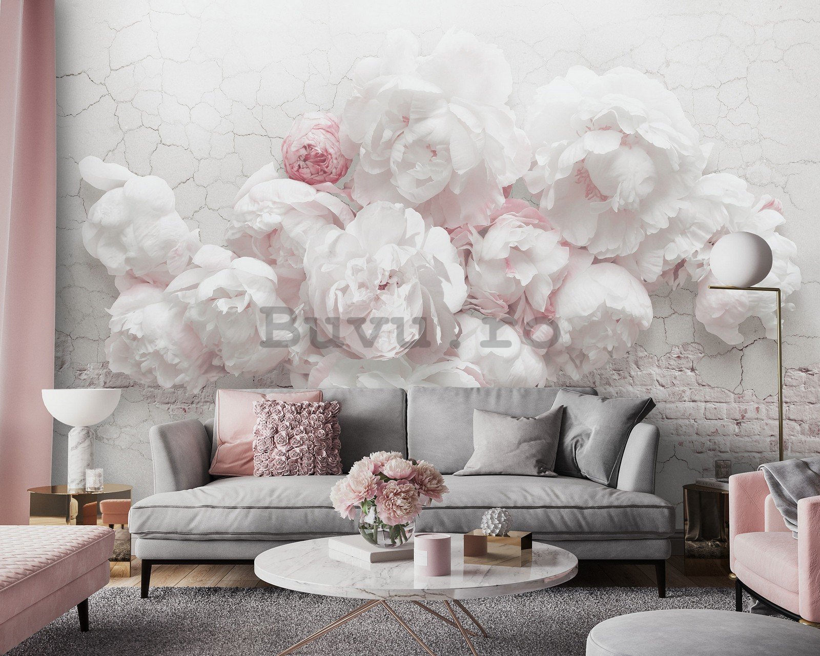 Fototapet vlies: Trandafiri albi pe perete - 416x254 cm