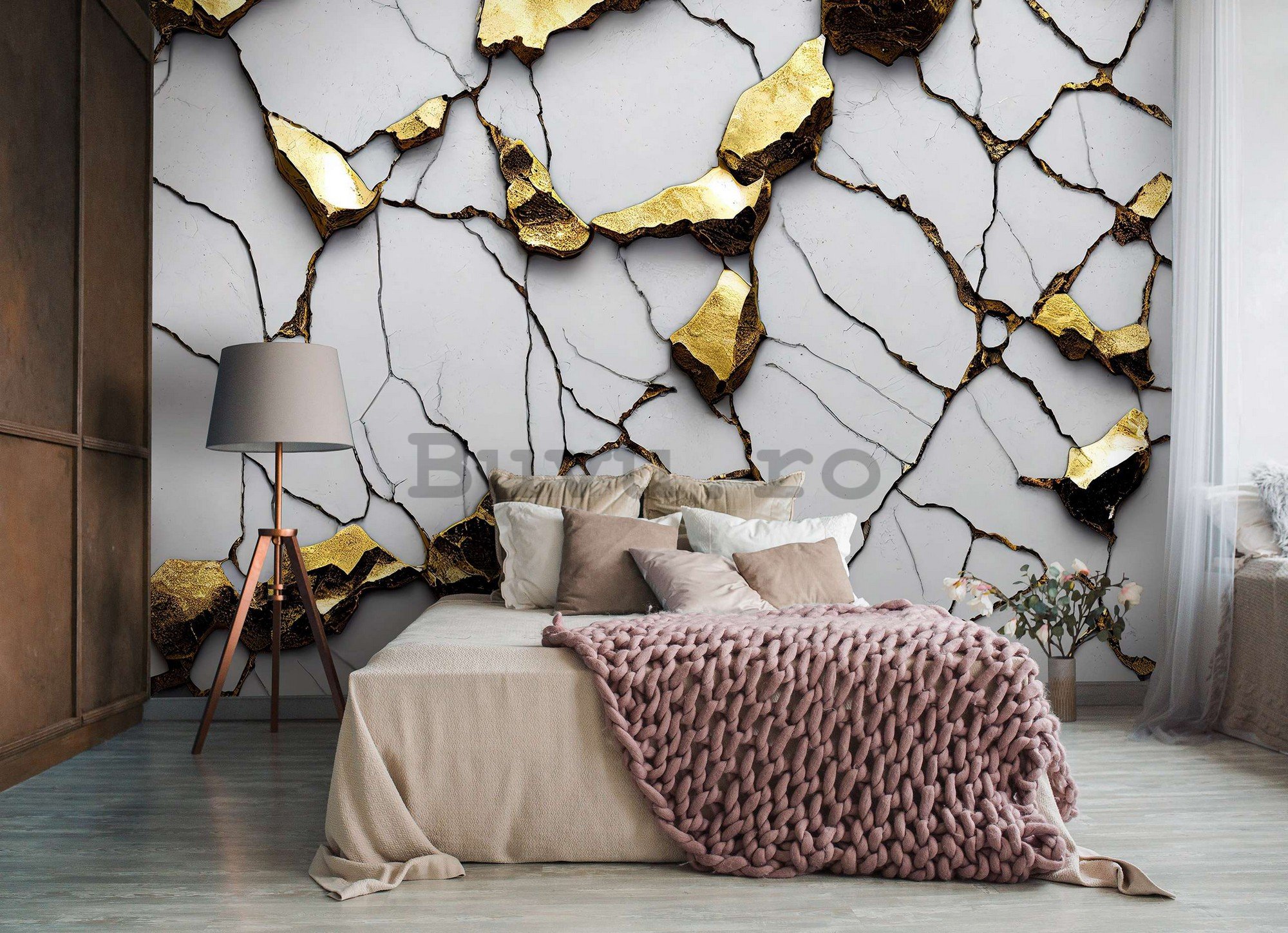 Fototapet vlies: Imitație glamour de marmură aurie cu un perete alb - 416x254 cm